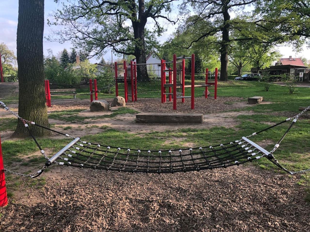 Ferienwohnung Am Park ライプツィヒ エクステリア 写真